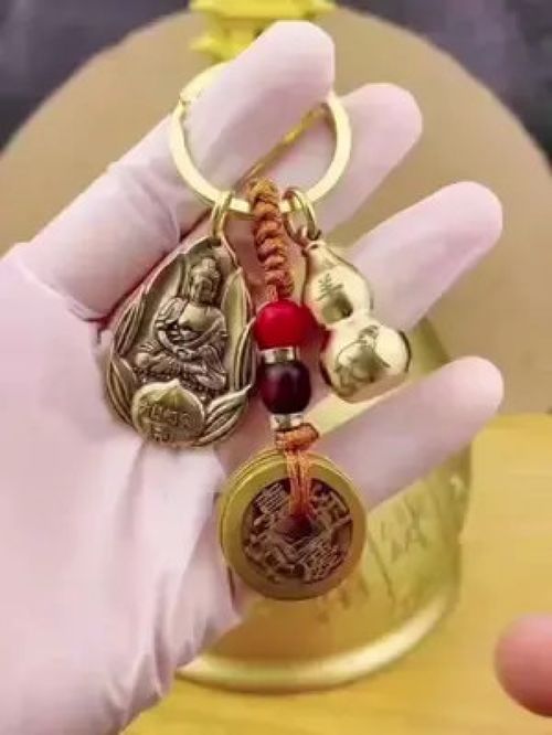 方寸之間，鐫刻時光 小小鑰匙扣的裝飾藝術與生活哲學